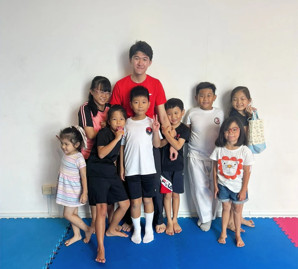 Family Learning Taekwondo in Singapore